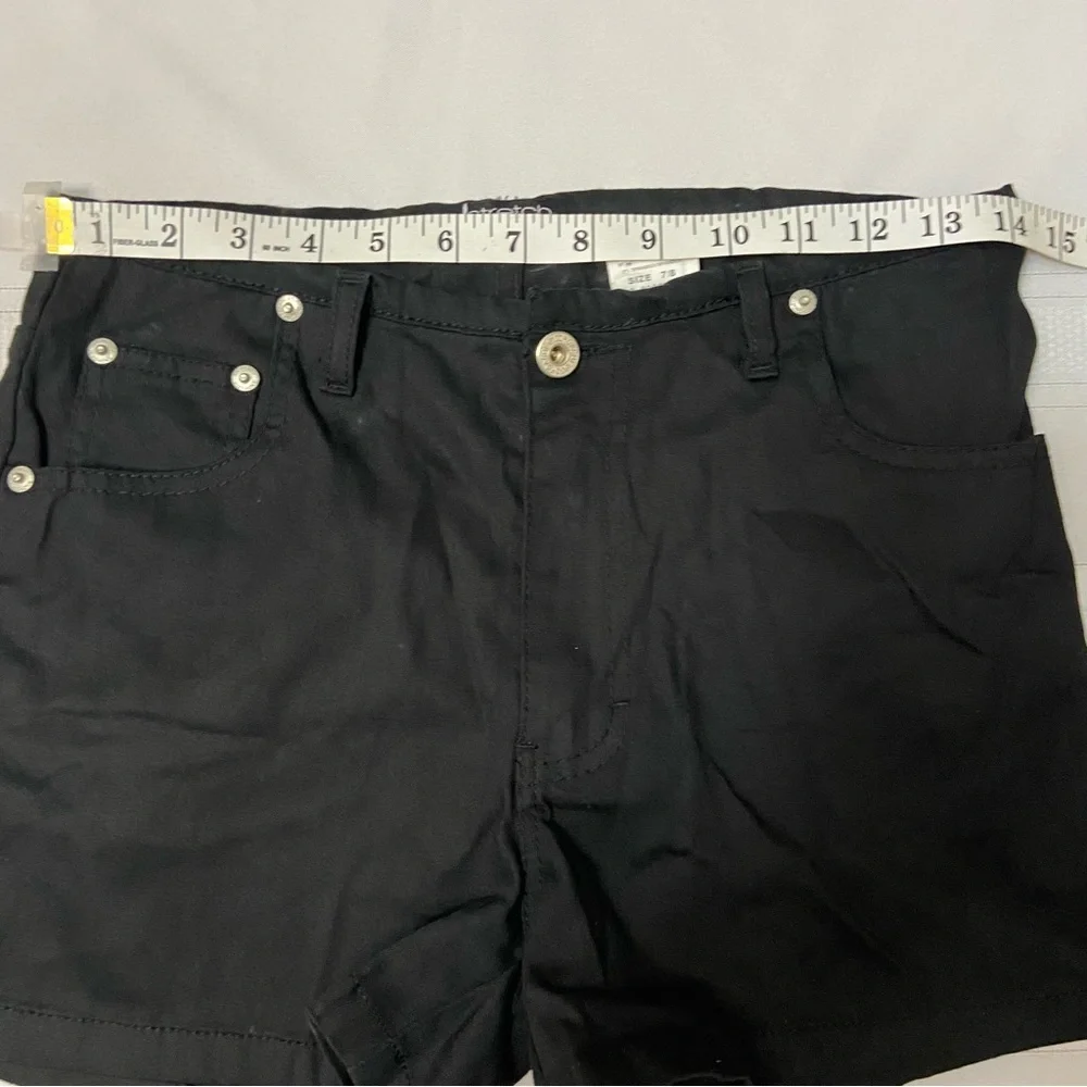 Jordache Black Stretch Split Hem Women/ Juniors Shorts size 7/8